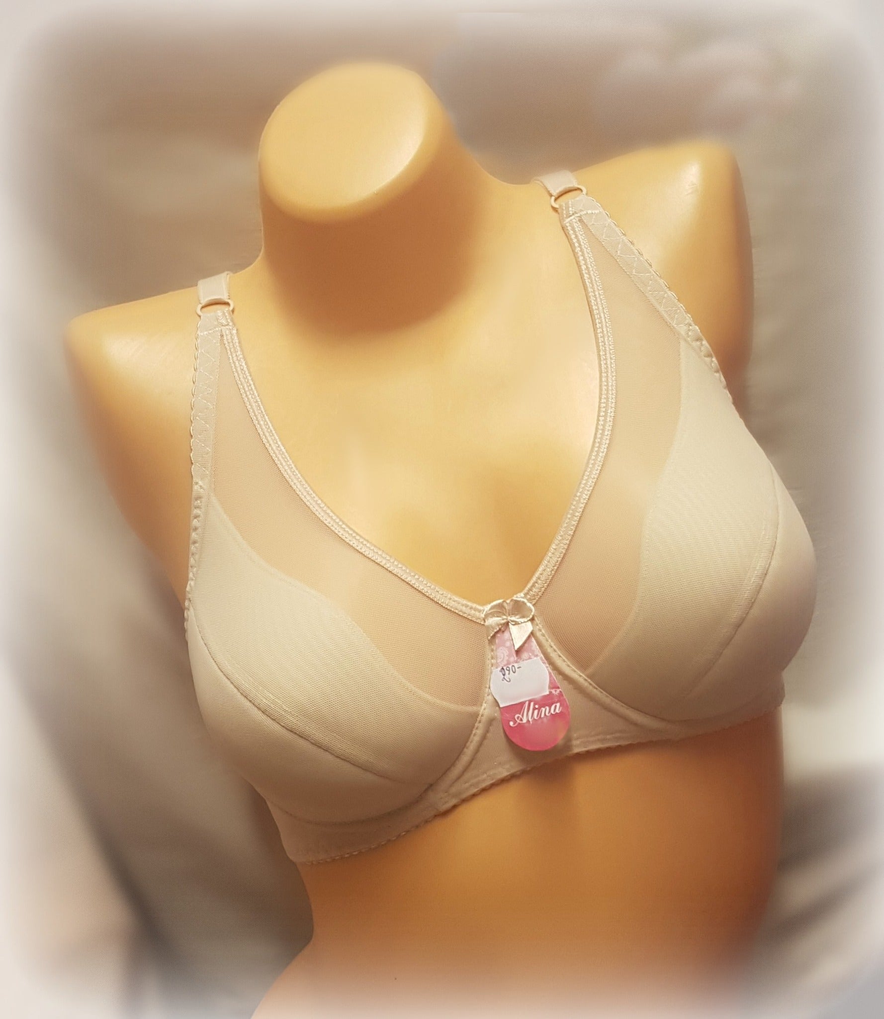 Liemenėlė Alina – vizualiai mažinanti, prilaikanti, be nėrinių, latviška kokybė ko