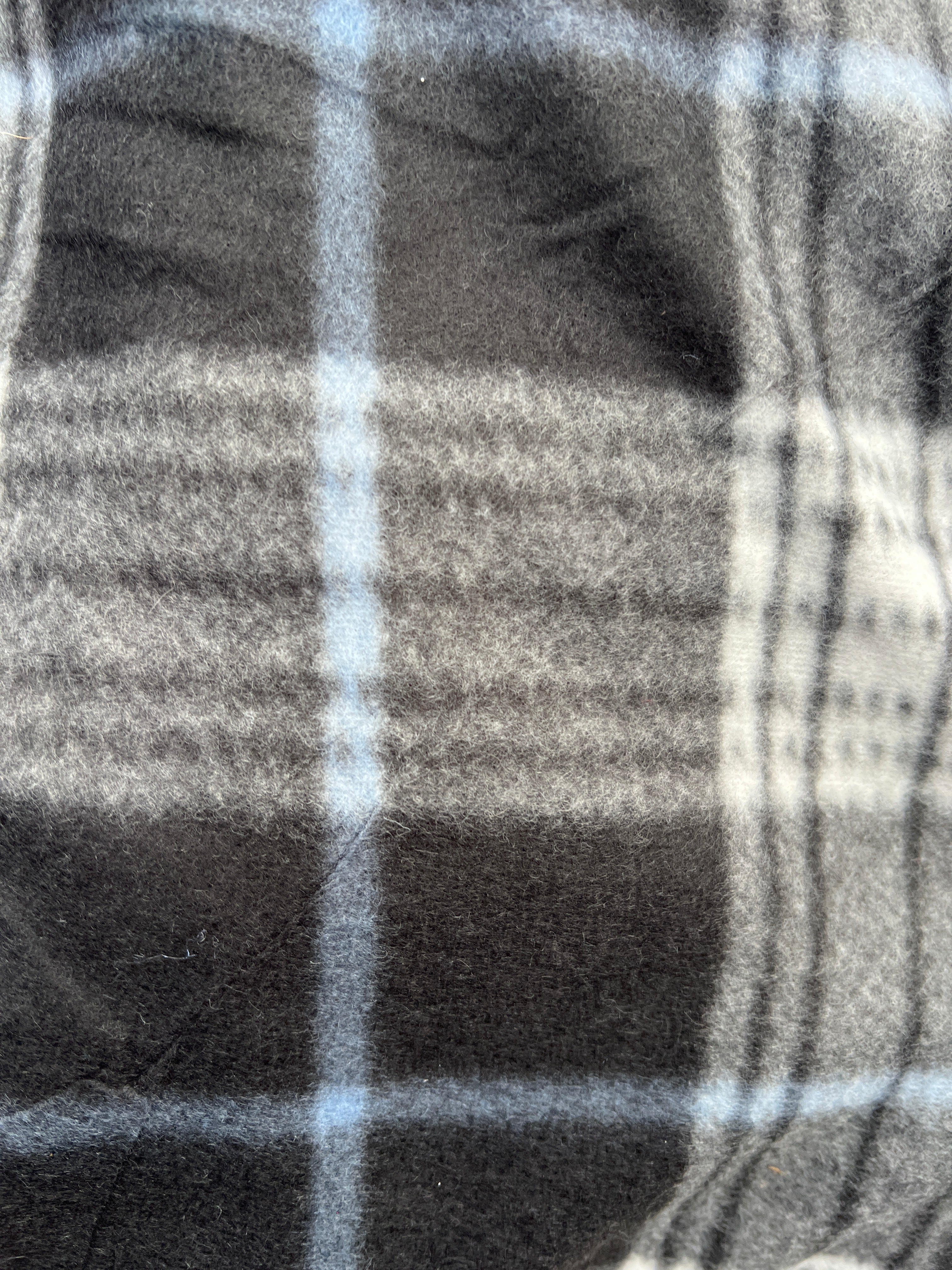 Languoti ploni marškiniai