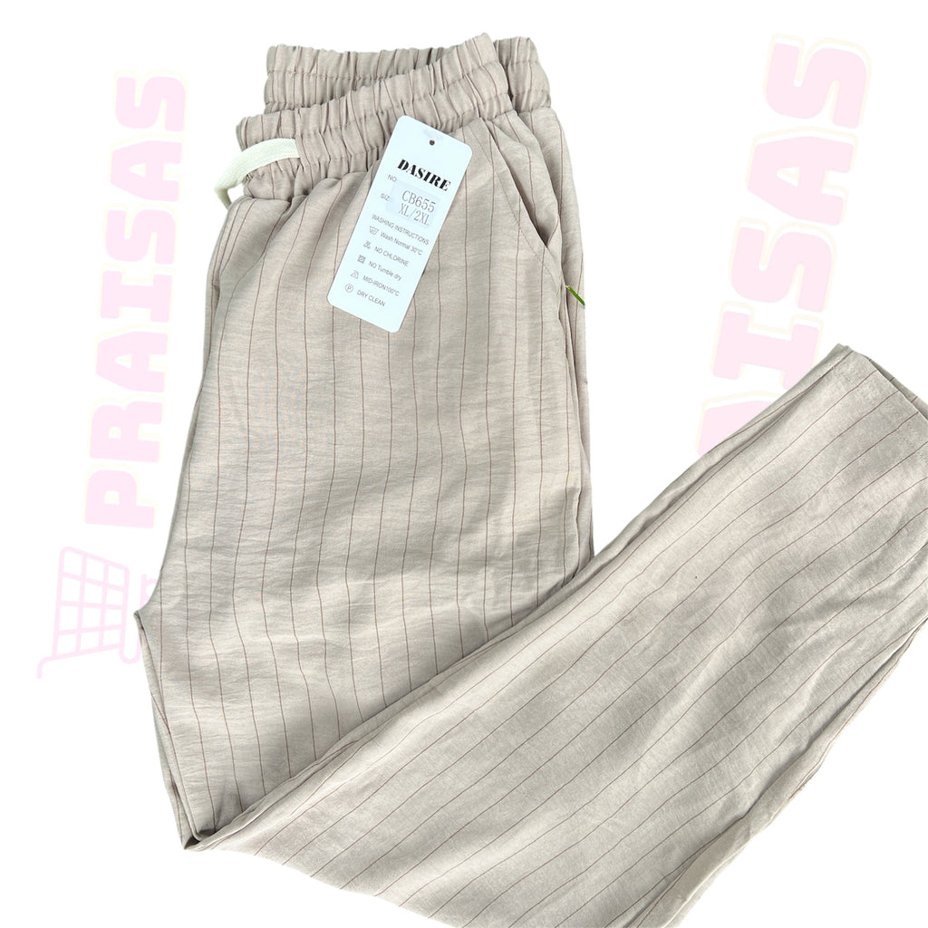 Laisvalaikio kelnės moterims su linijomis – lengvos, patogios, optiškai lieknina